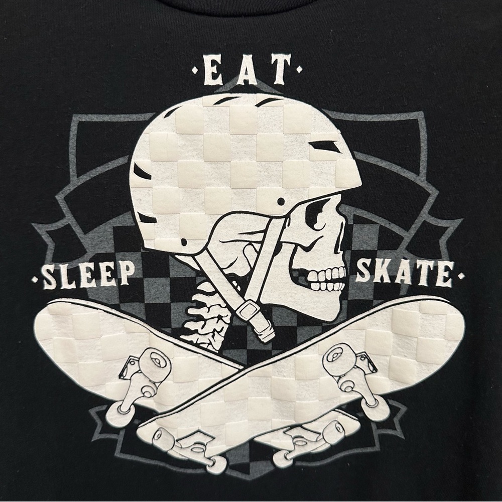 Skateboard Tee - Boy 8